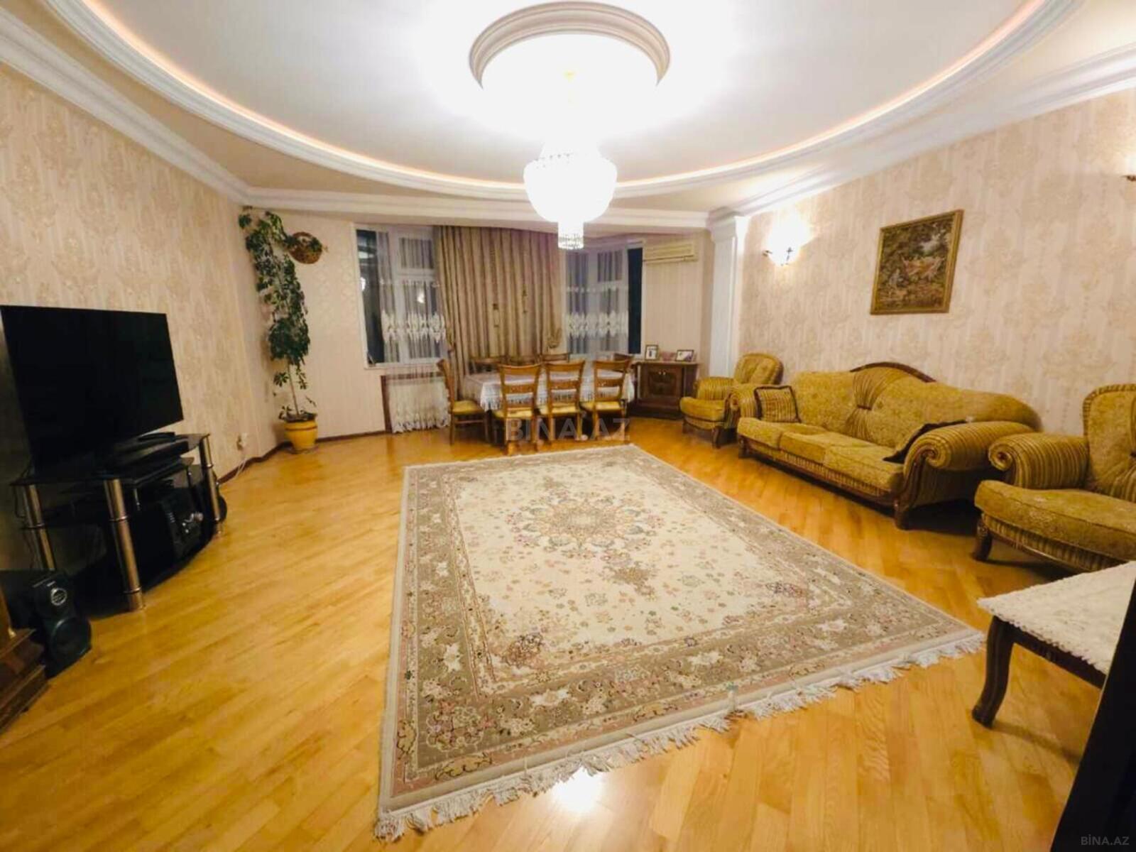4 otaqlı Yeni tikili, 28 May m., Bakı