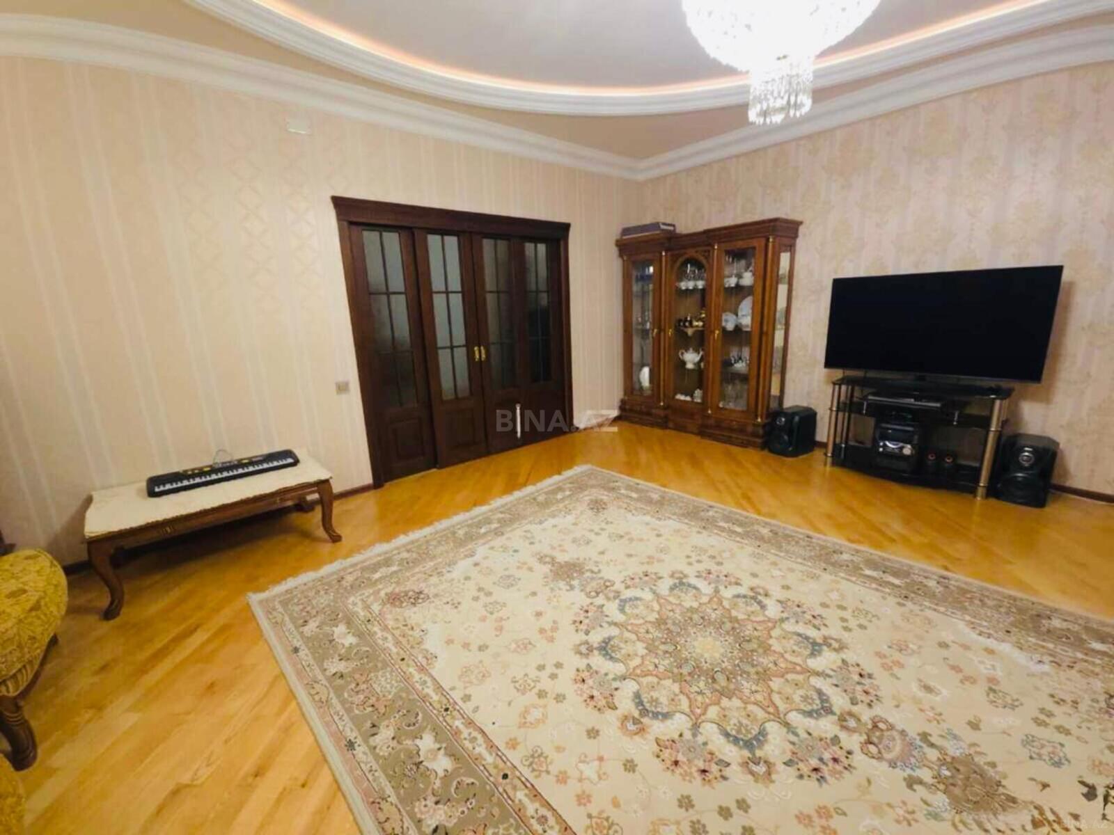 4 otaqlı Yeni tikili, 28 May m., Bakı