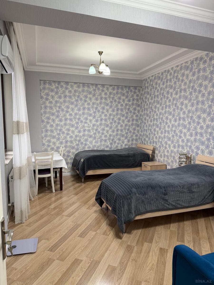 3 otaqlı Yeni tikili, İnşaatçılar m., Bakı