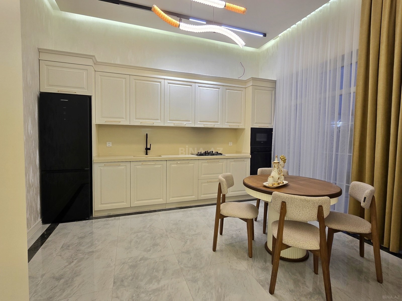5 otaqlı Həyət evi/Bağ evi, Şüvəlan q., Bakı