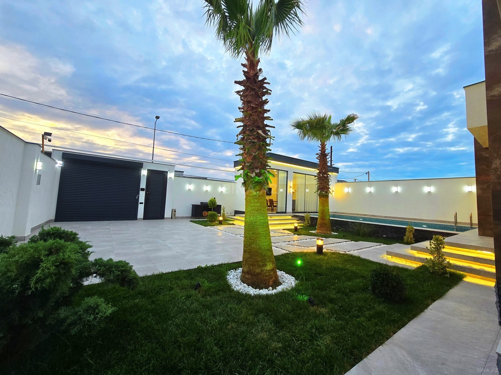 5 otaqlı Həyət evi/Bağ evi, Şüvəlan q., Bakı