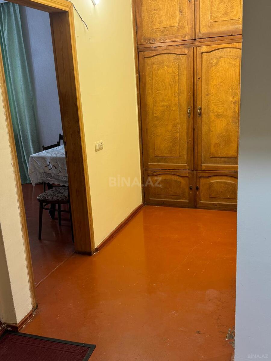 2 otaqlı Köhnə tikili, Həzi Aslanov m., Bakı