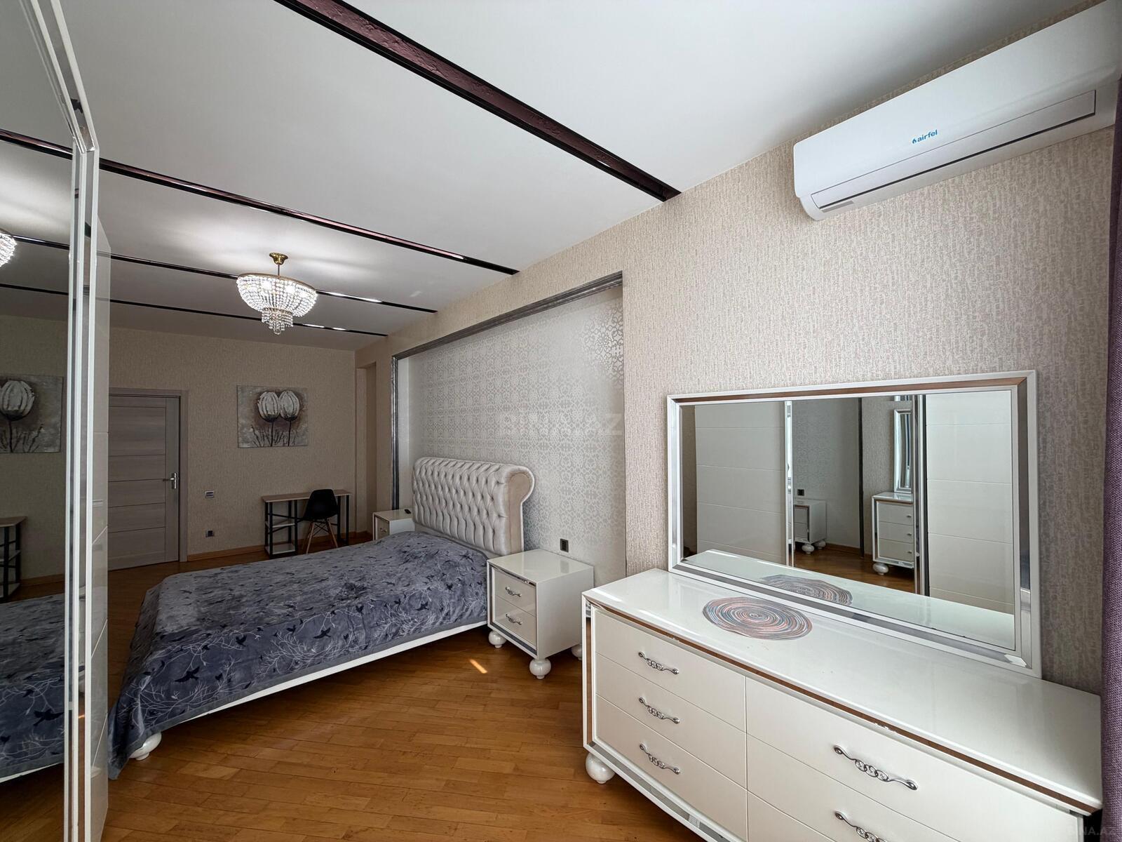 3 otaqlı Yeni tikili, Şah İsmayıl Xətai m., Bakı