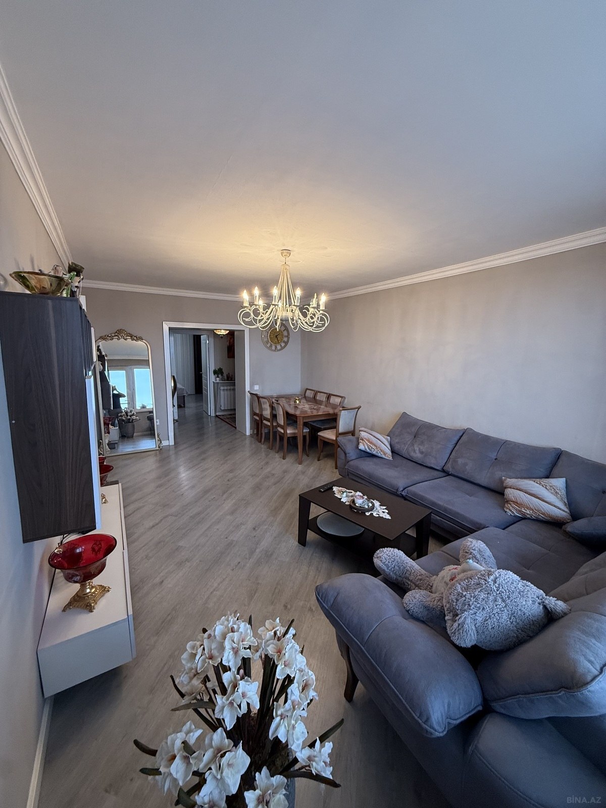 3 otaqlı Köhnə tikili, Bayıl q., Bakı