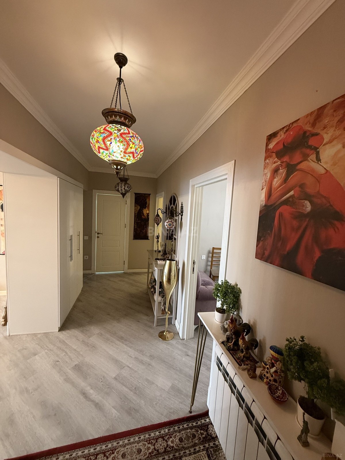 3 otaqlı Köhnə tikili, Bayıl q., Bakı