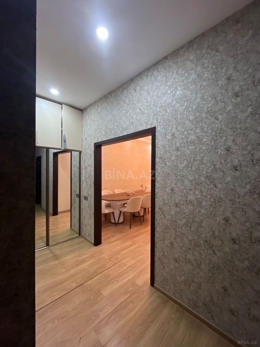 3 otaqlı Yeni tikili, Memar Əcəmi m., Bakı