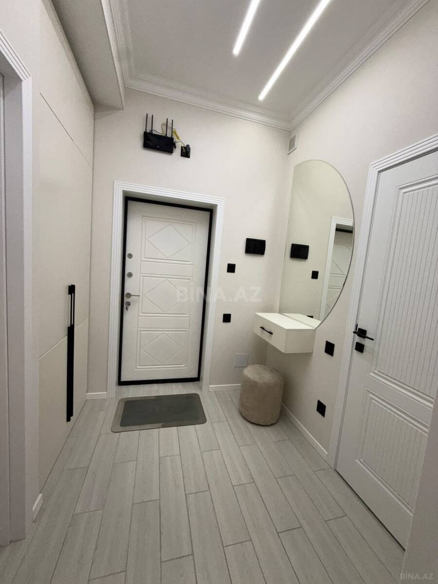 2 otaqlı Köhnə tikili, Bakıxanov q., Bakı