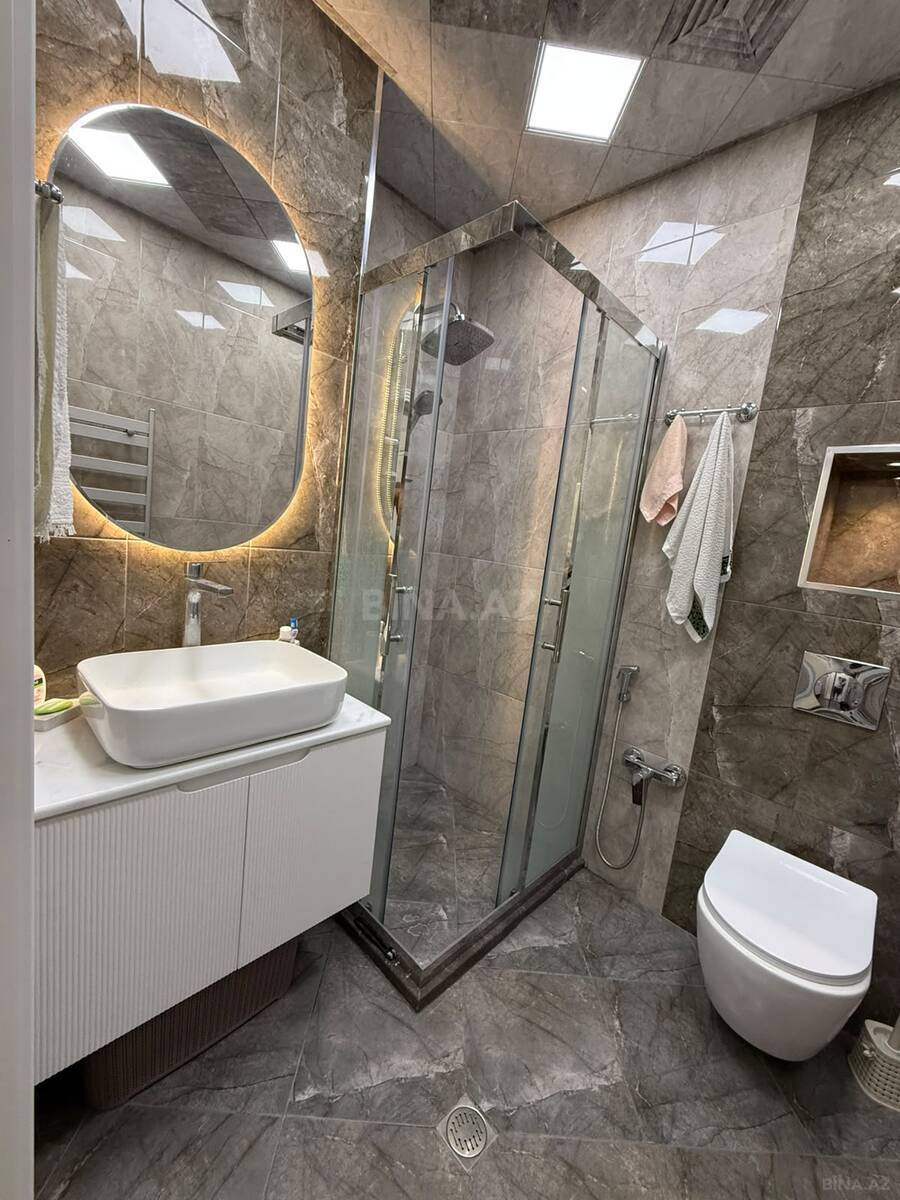 2 otaqlı Köhnə tikili, Bakıxanov q., Bakı