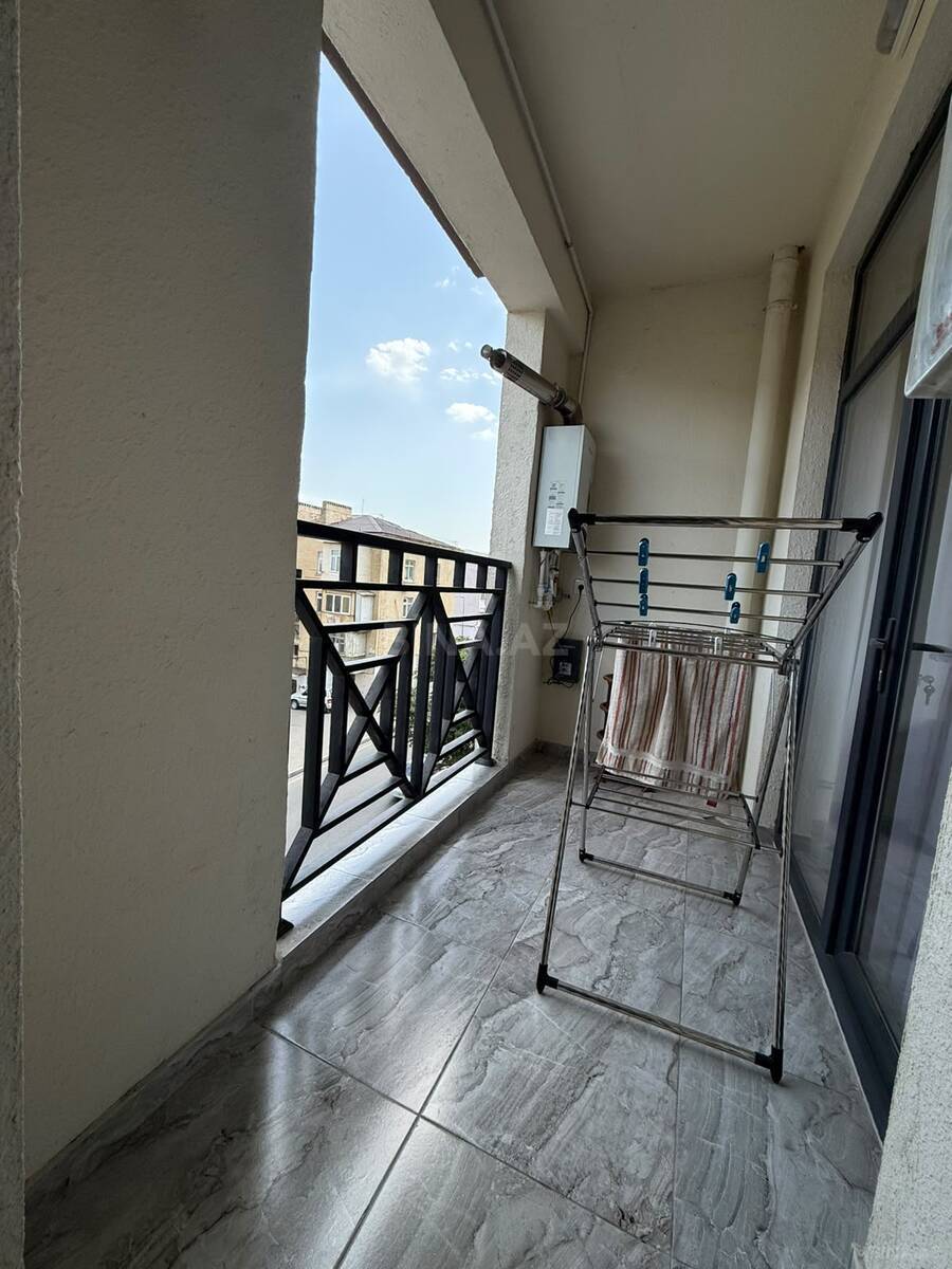 2 otaqlı Köhnə tikili, Bakıxanov q., Bakı