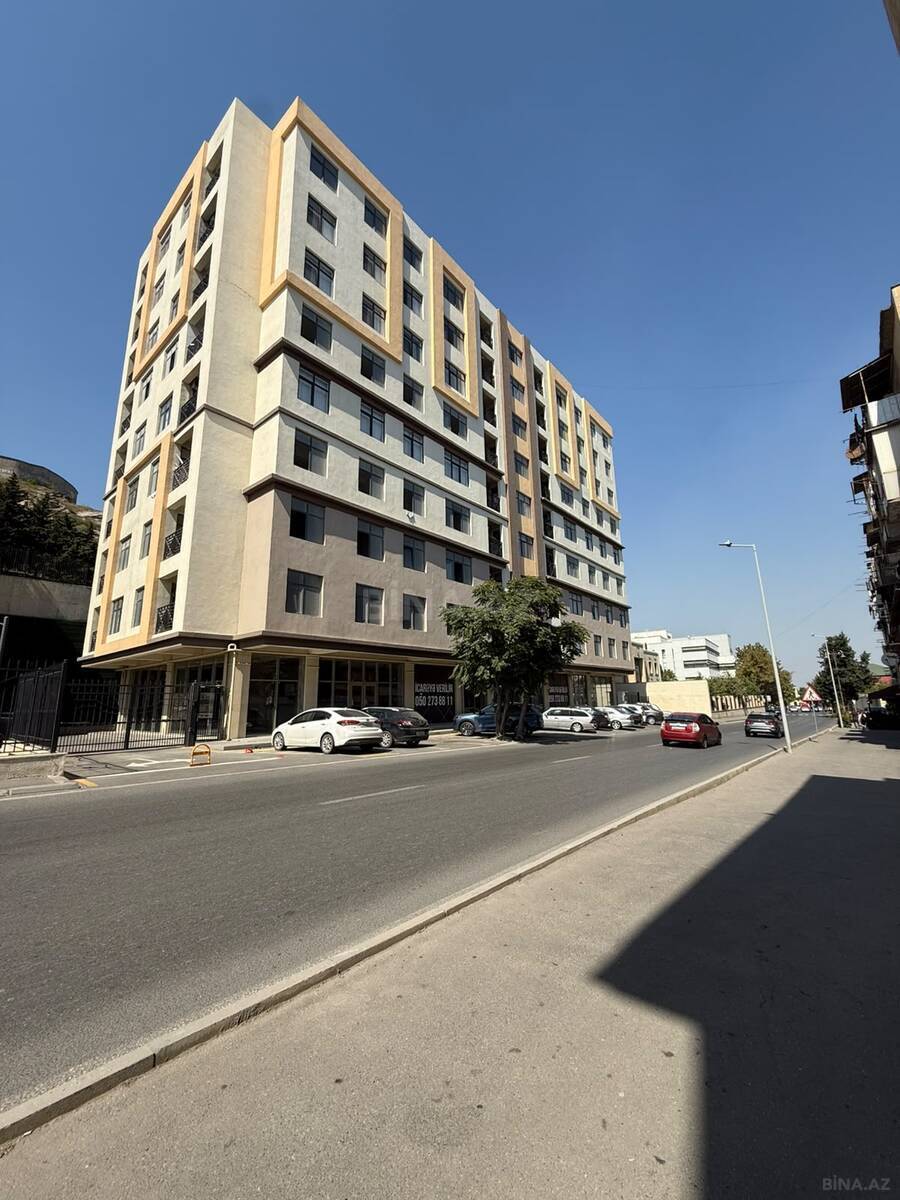 2 otaqlı Köhnə tikili, Bakıxanov q., Bakı