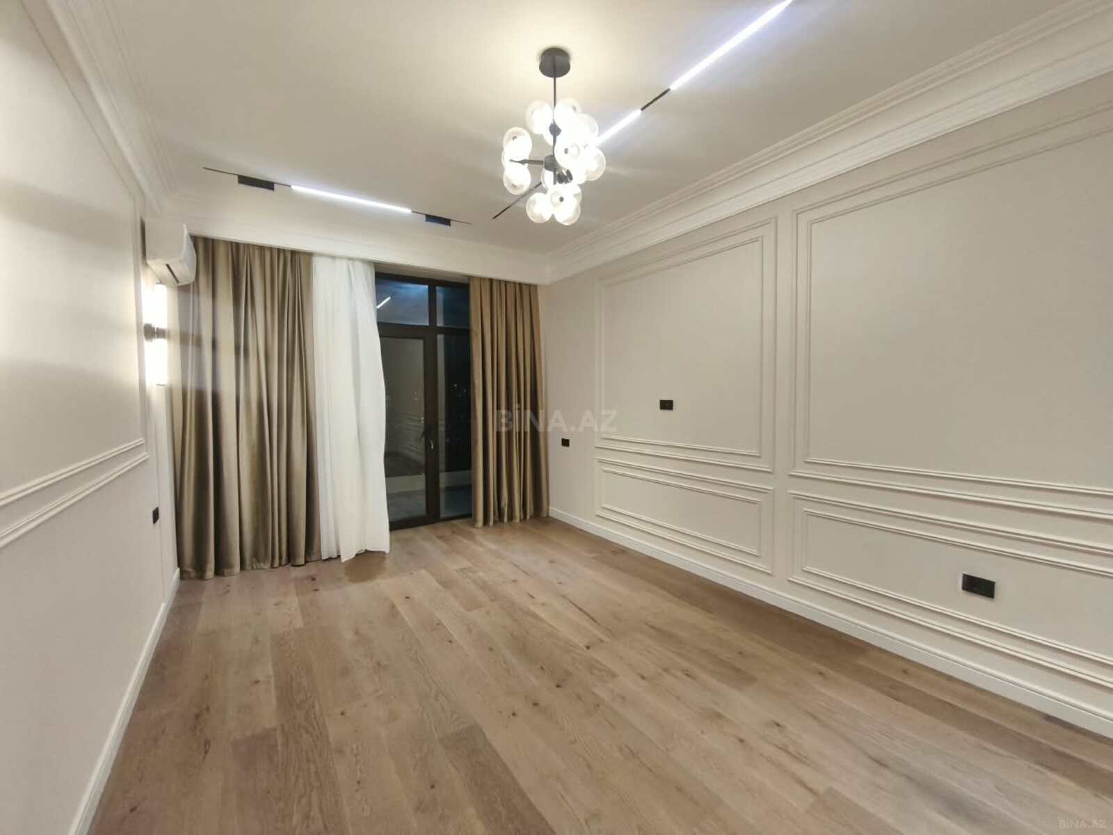 4 otaqlı Yeni tikili, Sahil m., Bakı