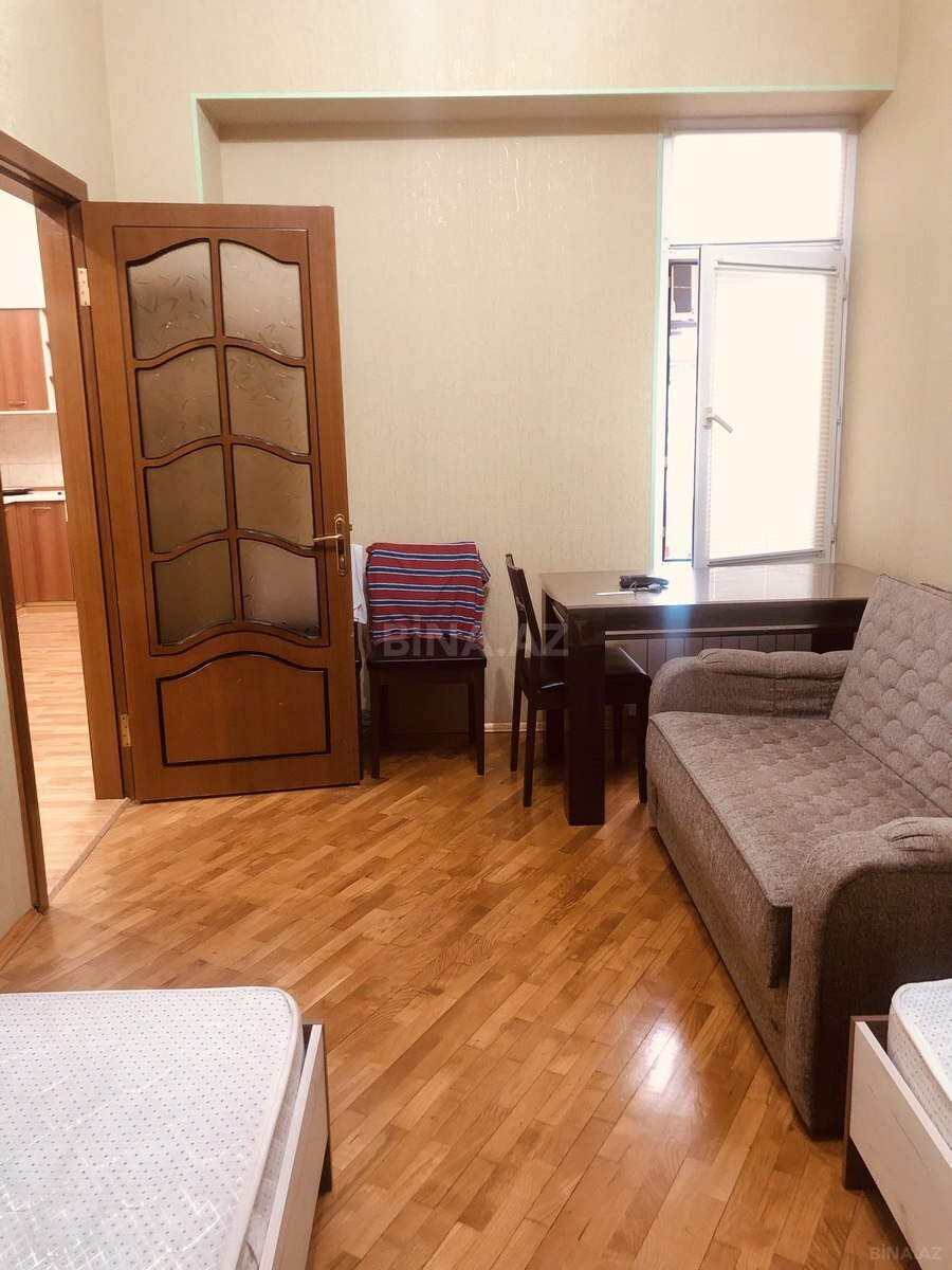 2 otaqlı Yeni tikili, Nizami m., Bakı