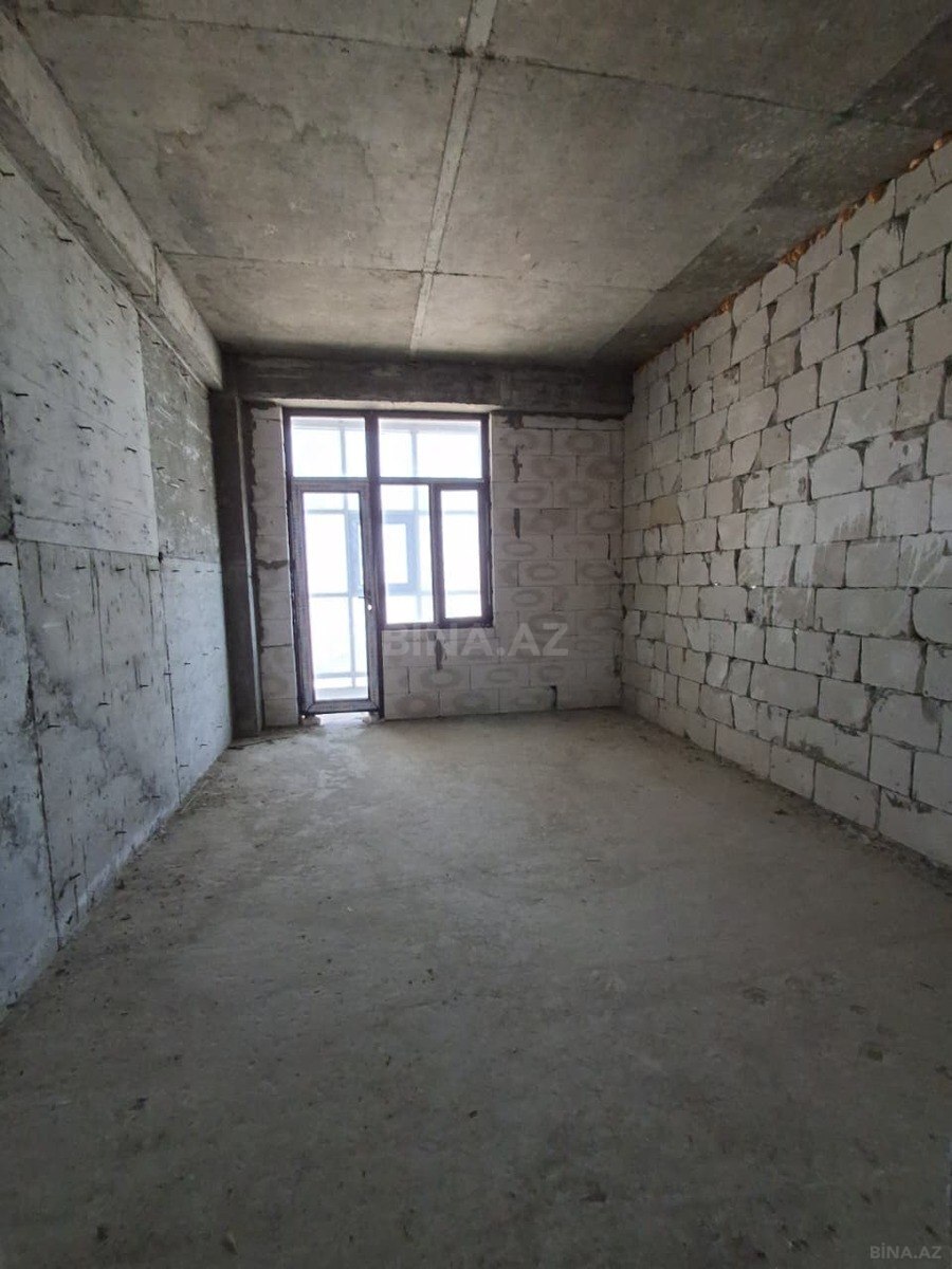 4 otaqlı Yeni tikili, Şah İsmayıl Xətai m., Bakı
