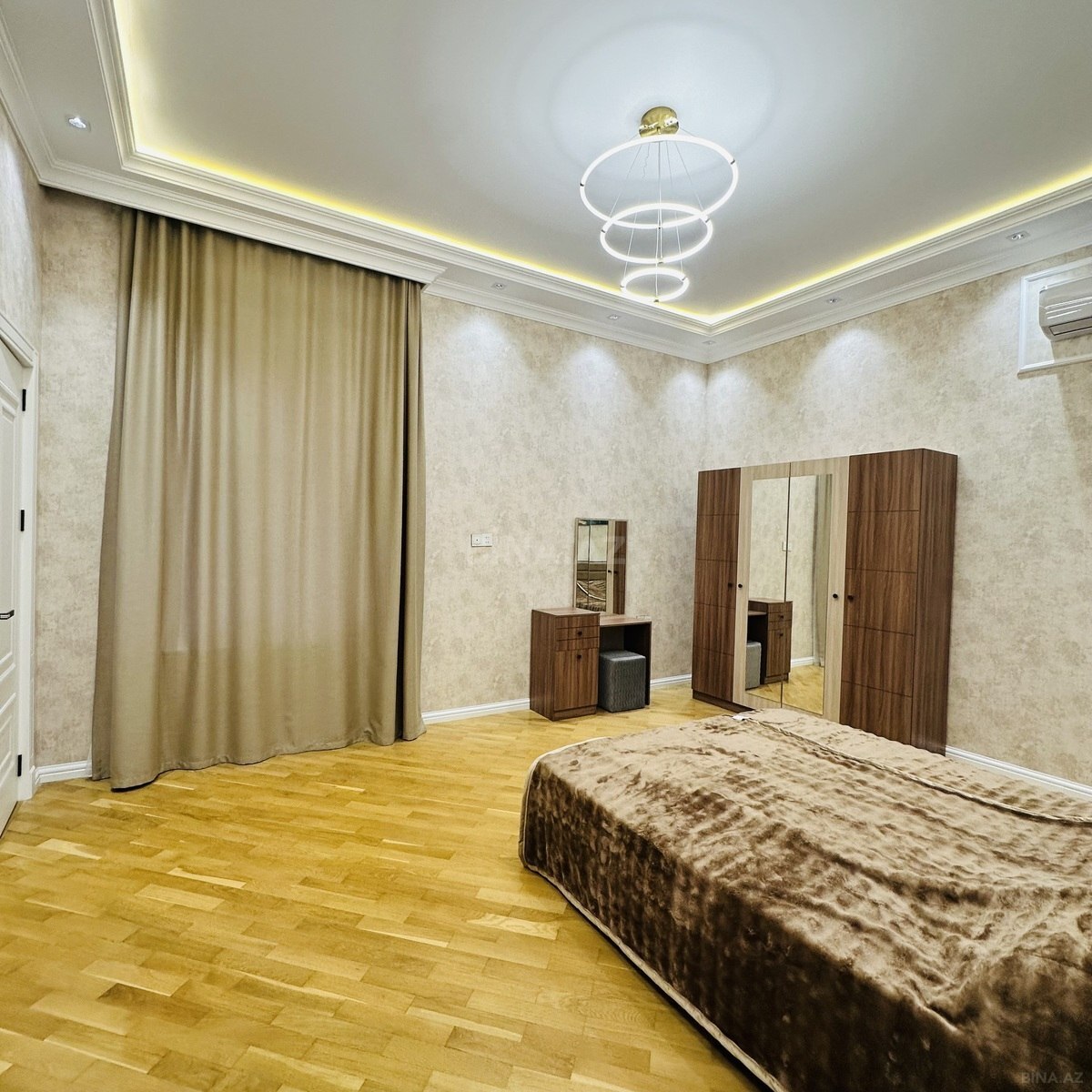 3 otaqlı Həyət evi/Bağ evi, Şüvəlan q., Bakı