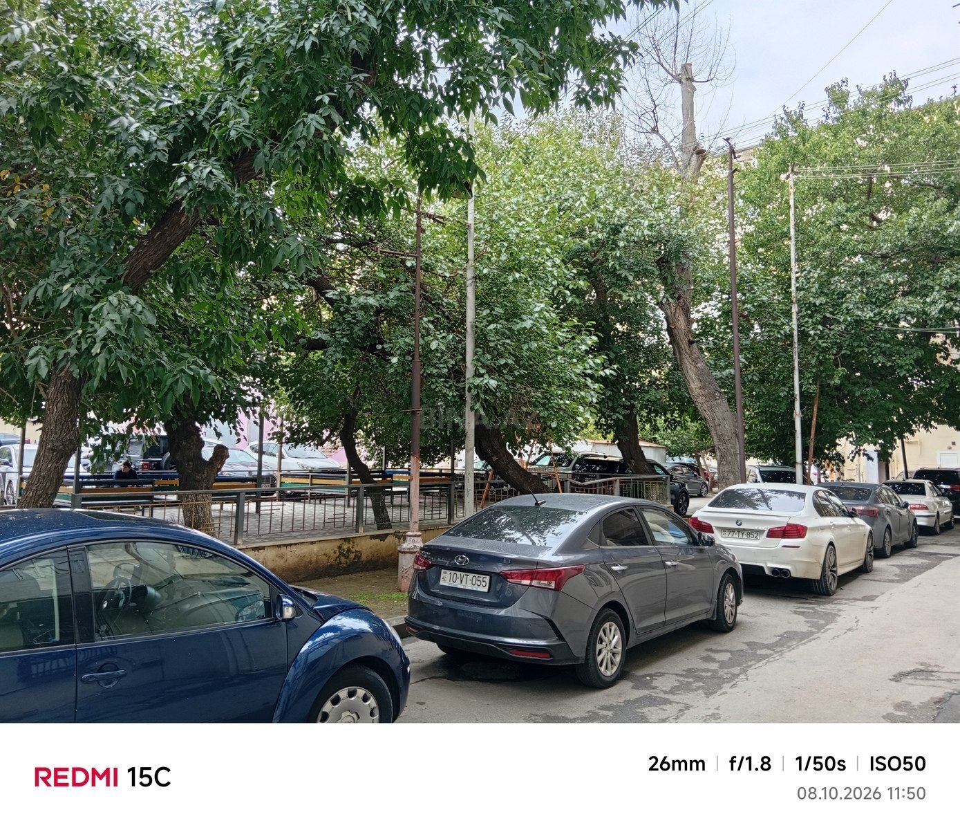 2 otaqlı Köhnə tikili, Elmlər Akademiyası m., Bakı