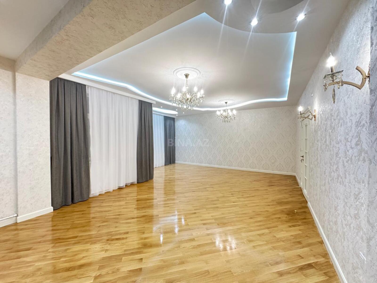 4 otaqlı Yeni tikili, Binəqədi r., Bakı