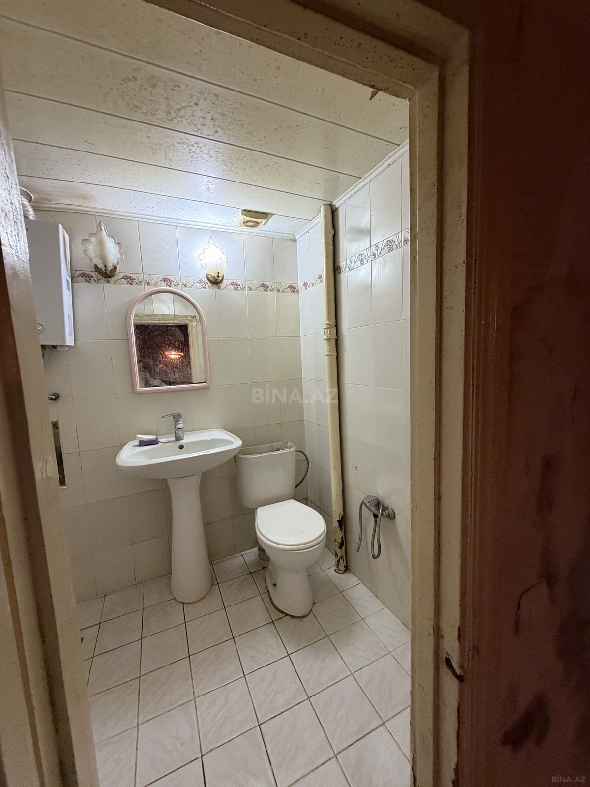 2 otaqlı Köhnə tikili, Bayıl q., Bakı