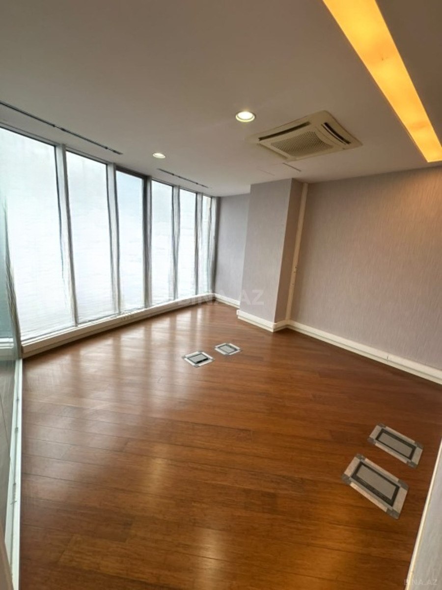 3 otaqlı Ofis, Bakmil m., Bakı