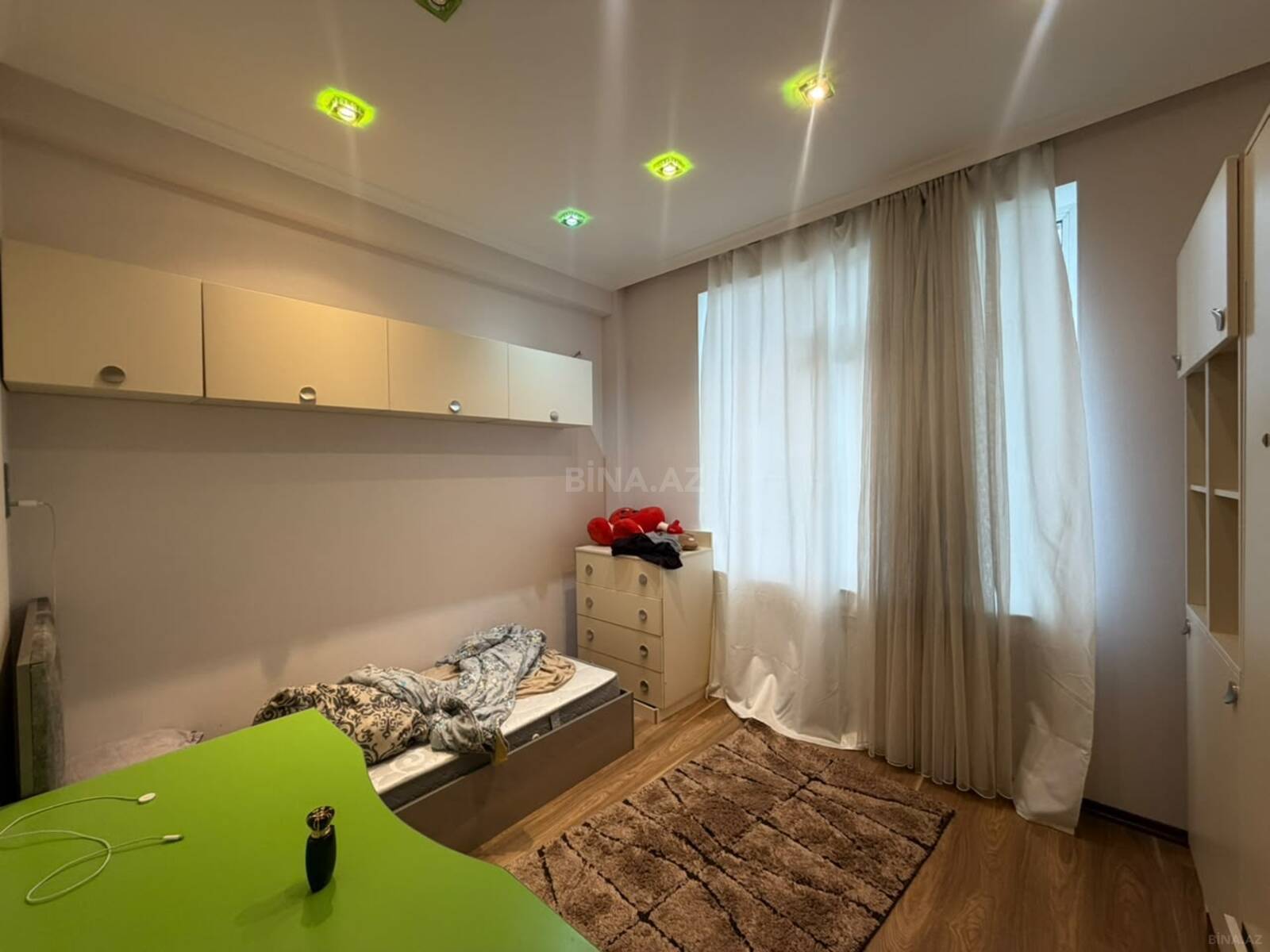 3 otaqlı Yeni tikili, İçəri Şəhər m., Bakı