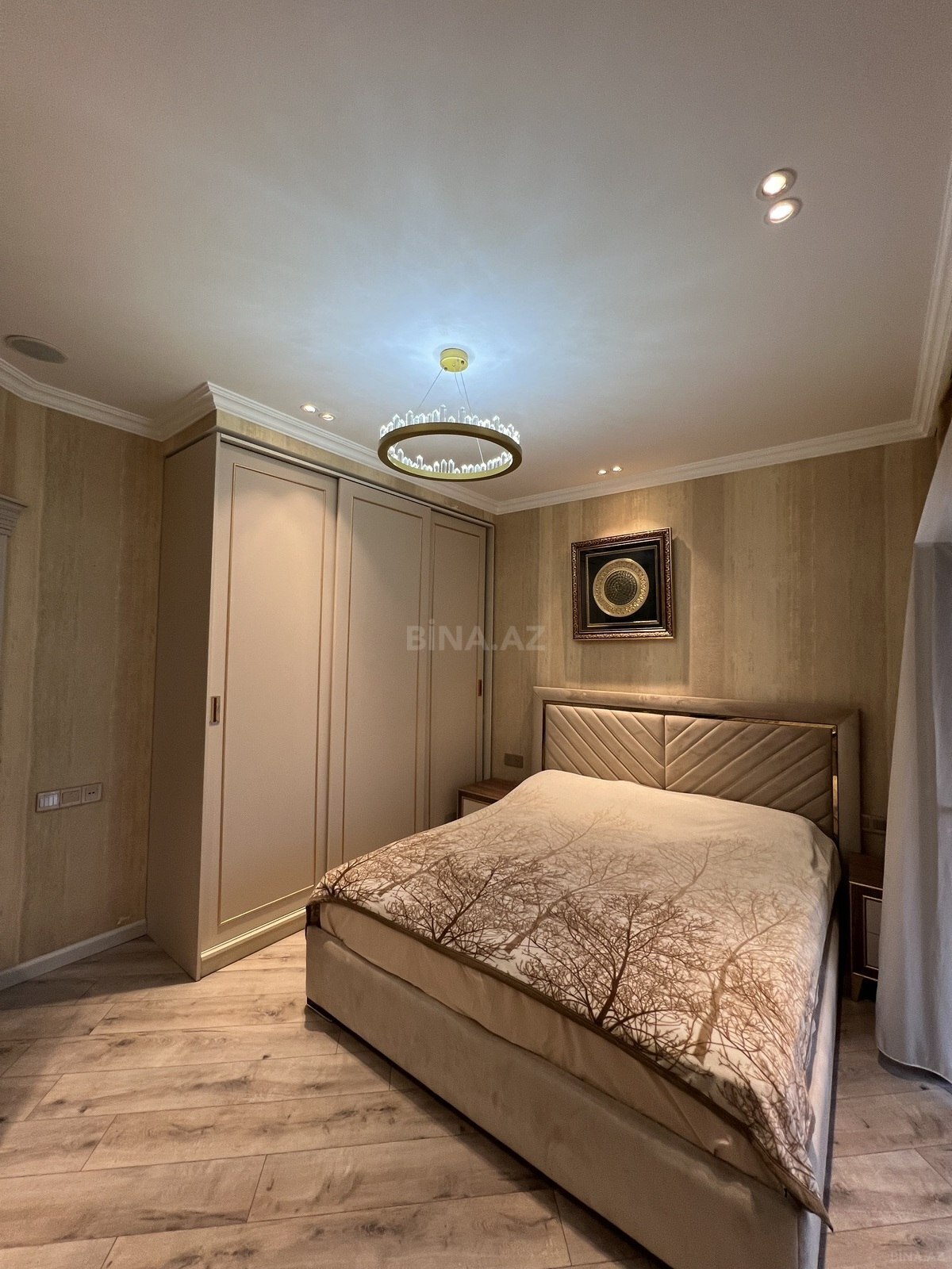 3 otaqlı Yeni tikili, 8 Noyabr m., Bakı