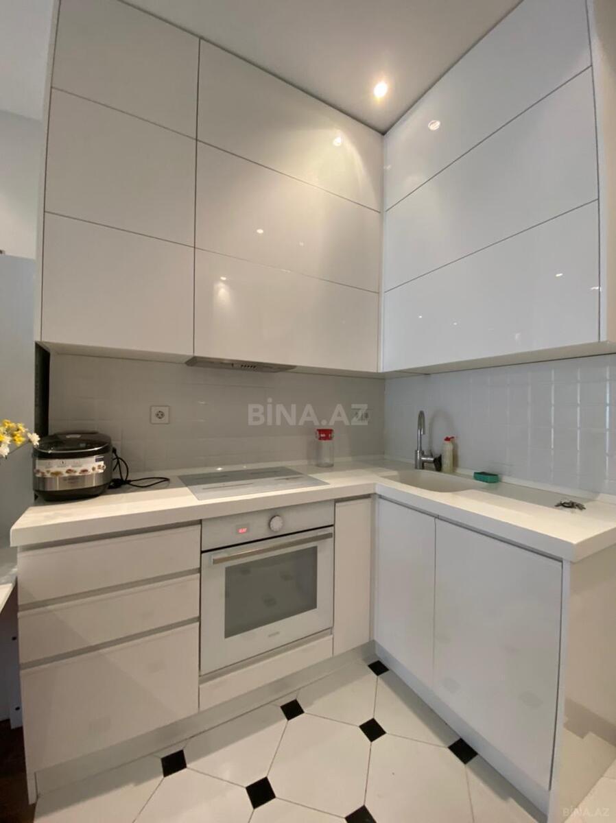2 otaqlı Yeni tikili, 8 Noyabr m., Bakı