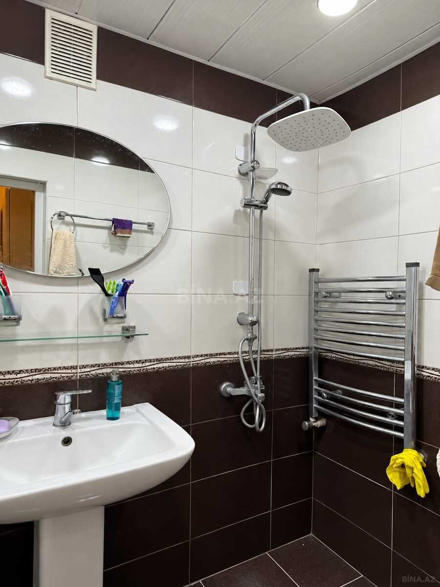 2 otaqlı Köhnə tikili, Elmlər Akademiyası m., Bakı