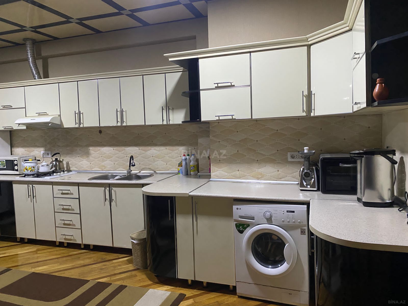 3 otaqlı Yeni tikili, 20 Yanvar m., Bakı
