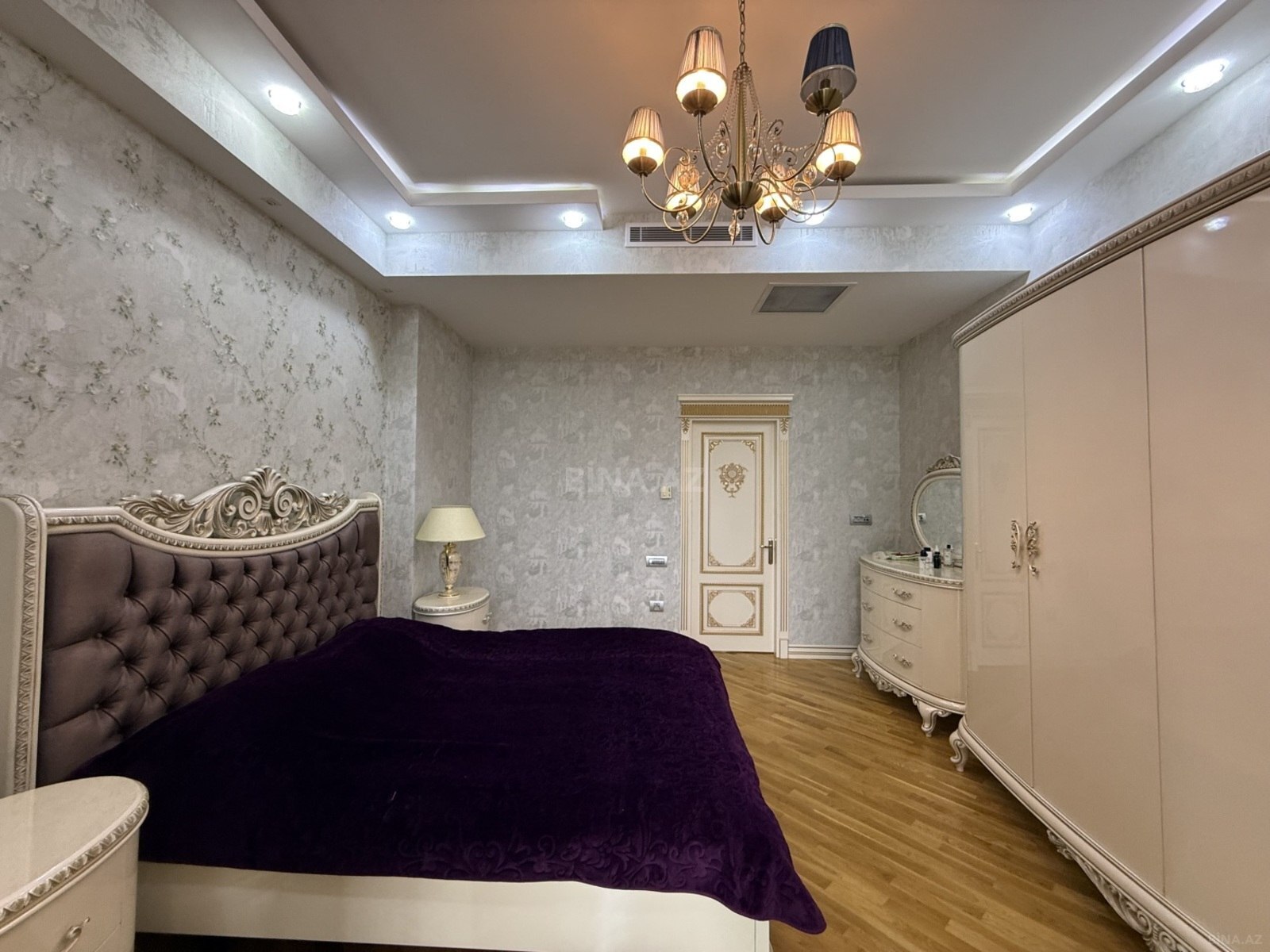 2 otaqlı Yeni tikili, Elmlər Akademiyası m., Bakı