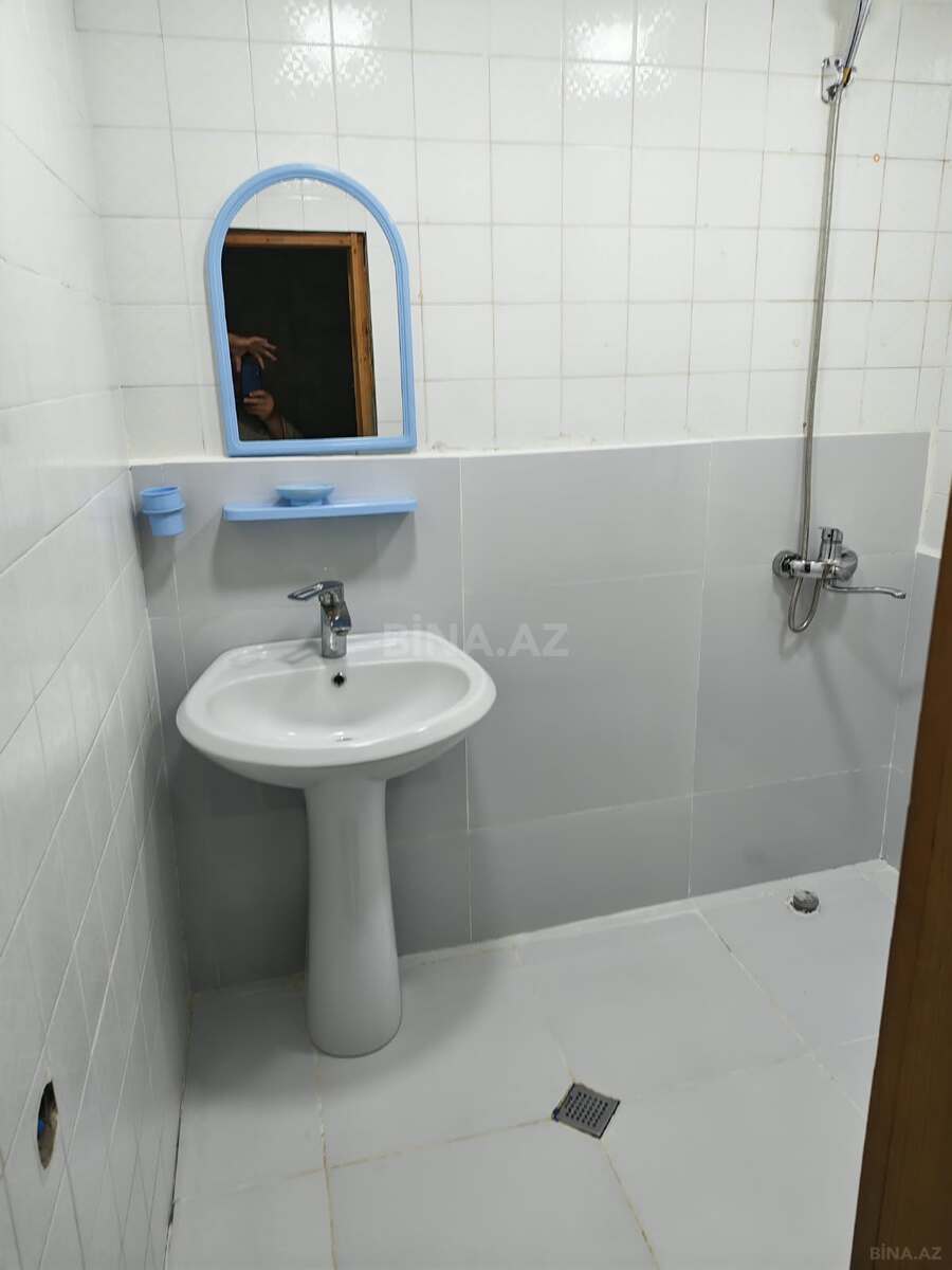 3 otaqlı Köhnə tikili, Azadlıq Prospekti m., Bakı
