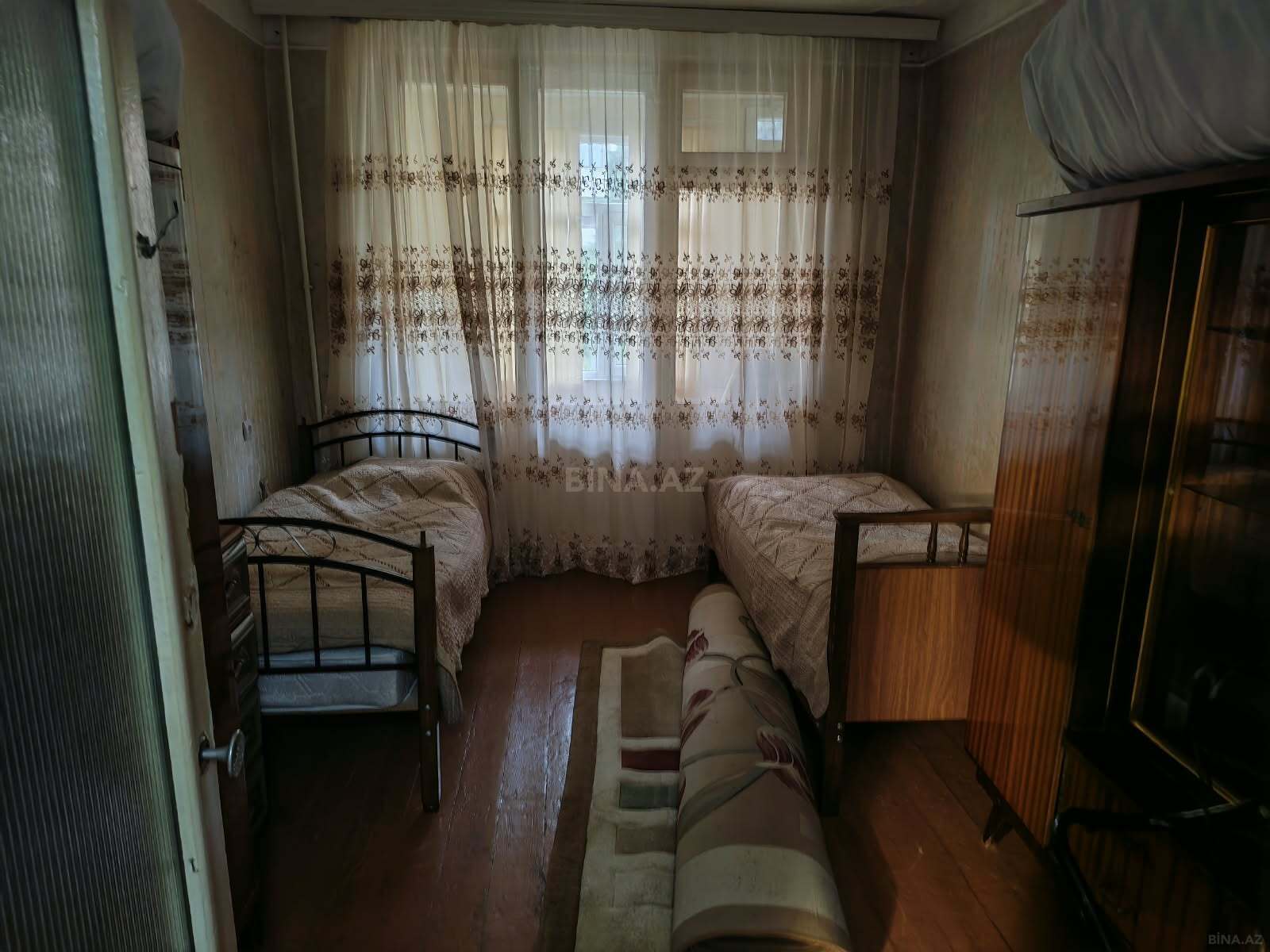 3 otaqlı Köhnə tikili, Azadlıq Prospekti m., Bakı
