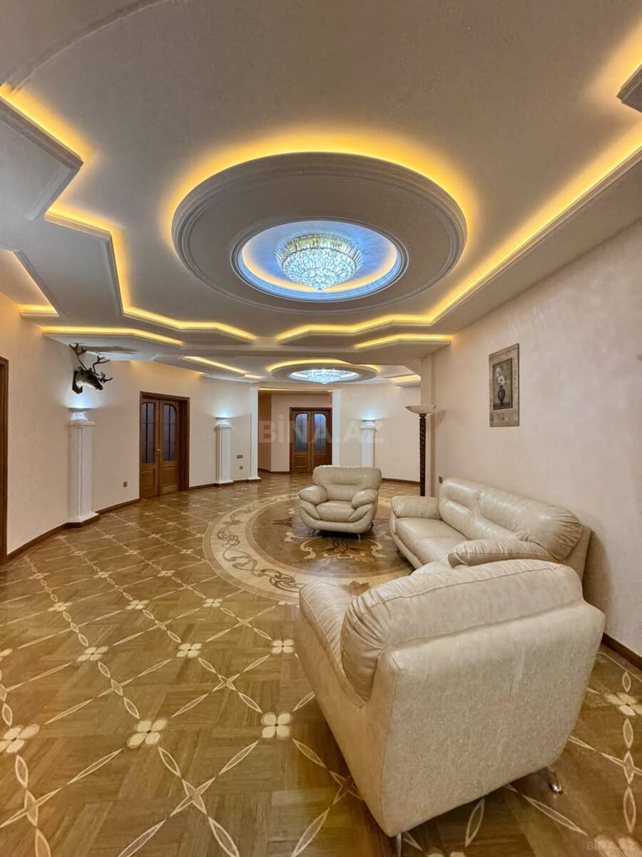 6 otaqlı Yeni tikili, Nizami m., Bakı