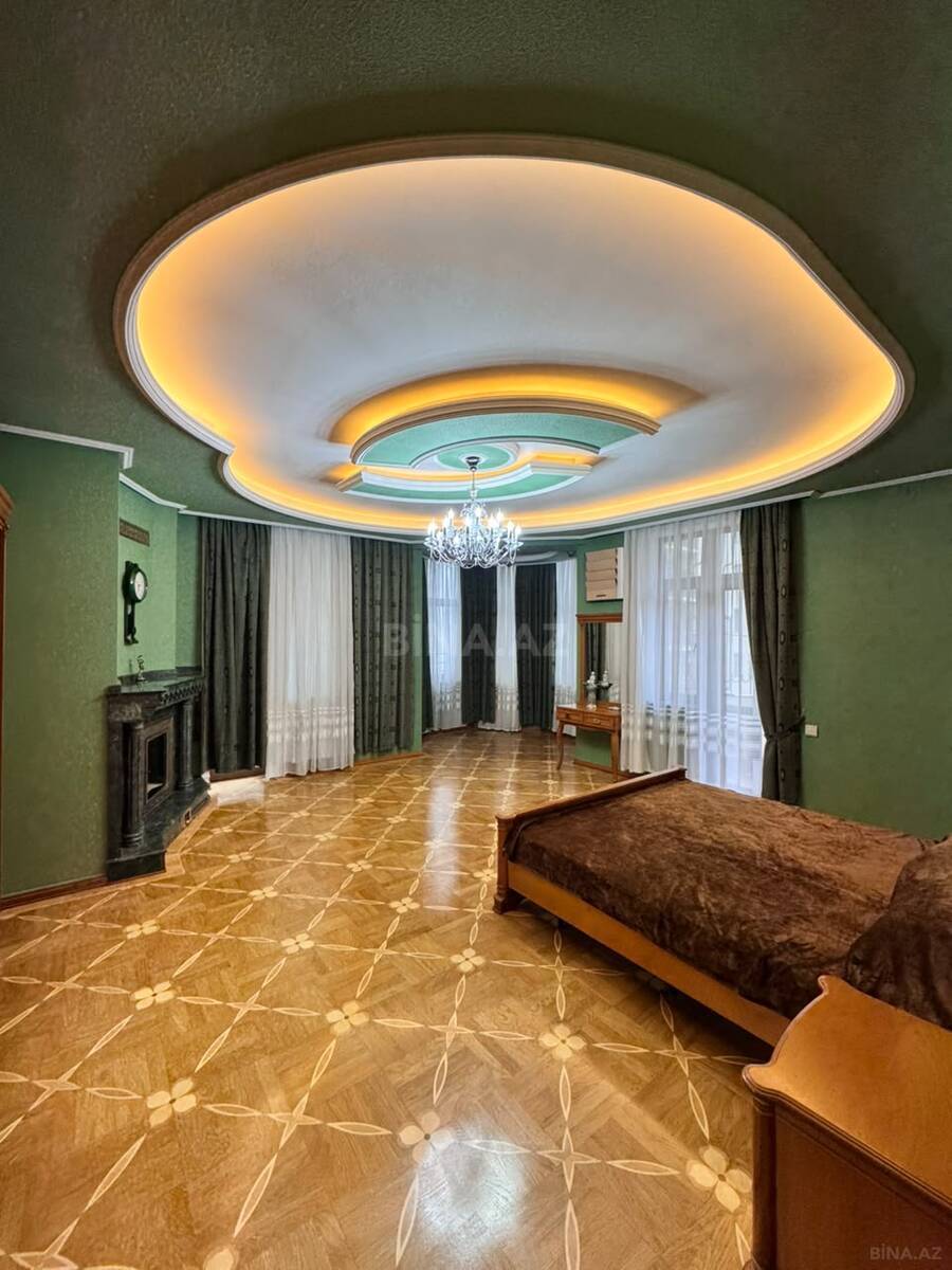 6 otaqlı Yeni tikili, Nizami m., Bakı