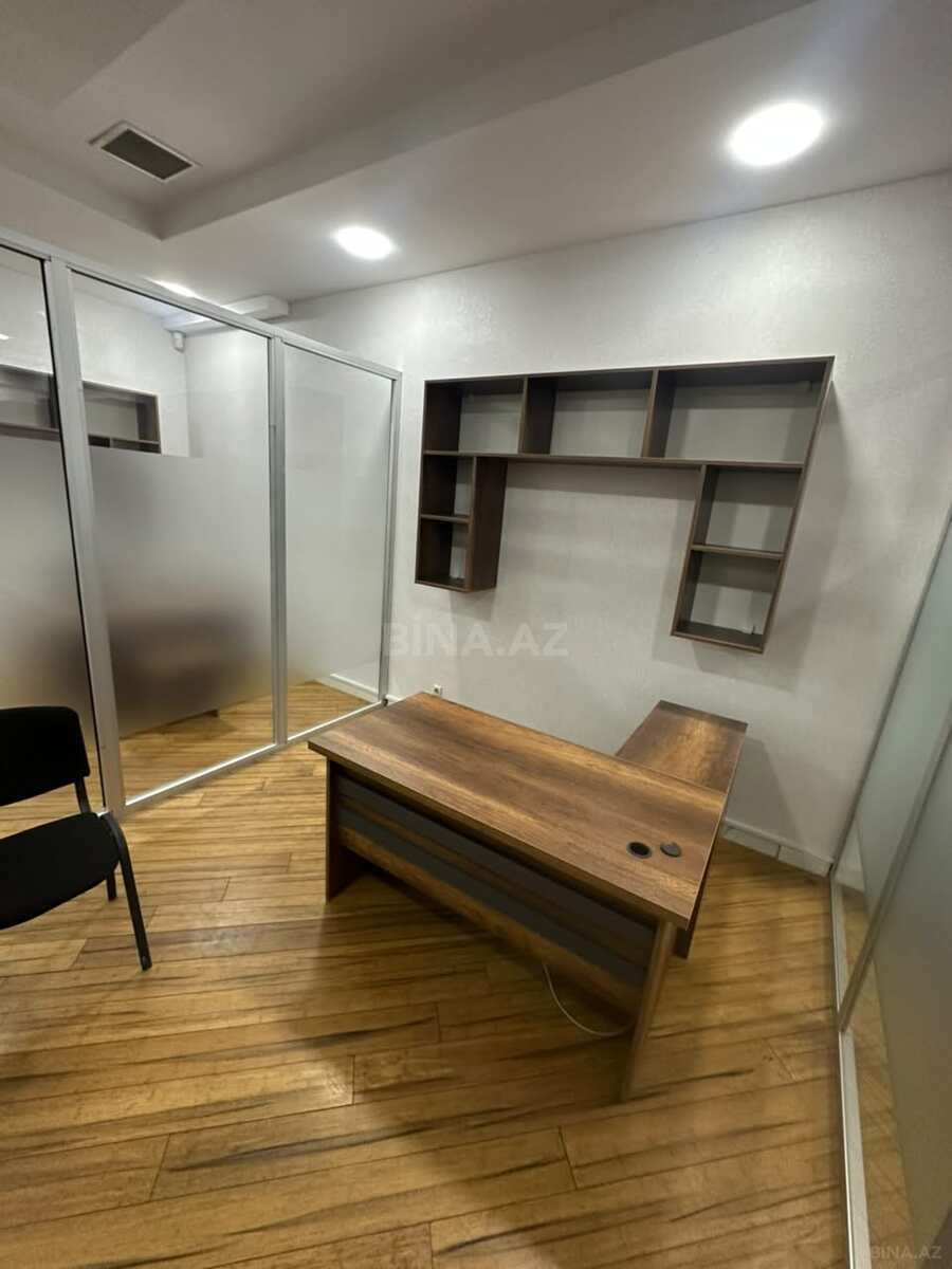 10 otaqlı Ofis, Bakmil m., Bakı