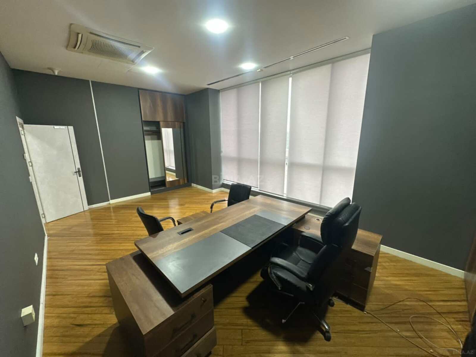 10 otaqlı Ofis, Bakmil m., Bakı