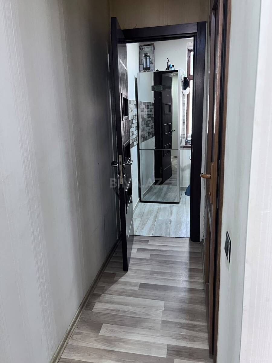 3 otaqlı Köhnə tikili, Neftçilər m., Bakı