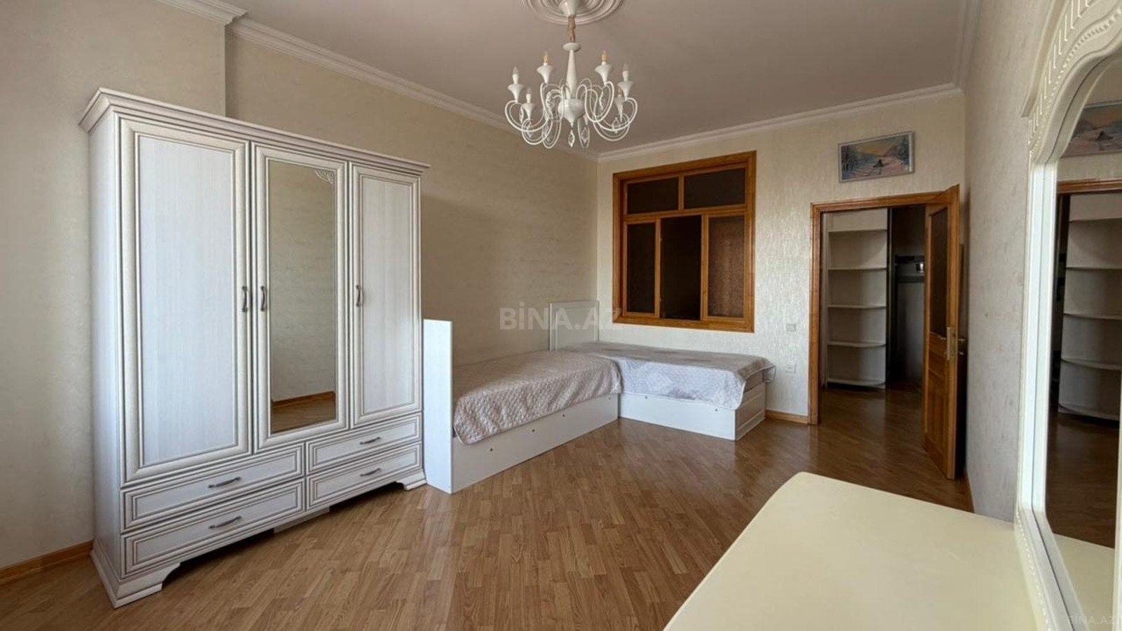 2 otaqlı Yeni tikili, Memar Əcəmi m., Bakı