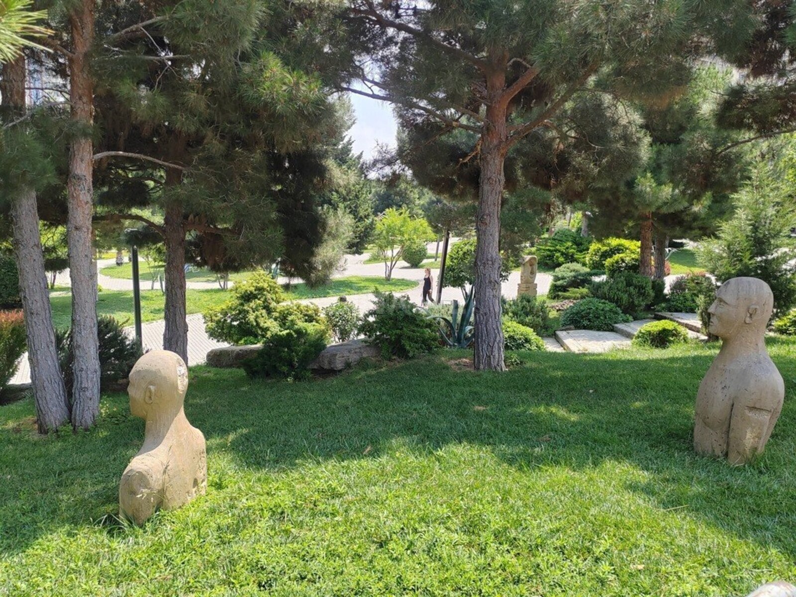 4 otaqlı Yeni tikili, Şah İsmayıl Xətai m., Bakı