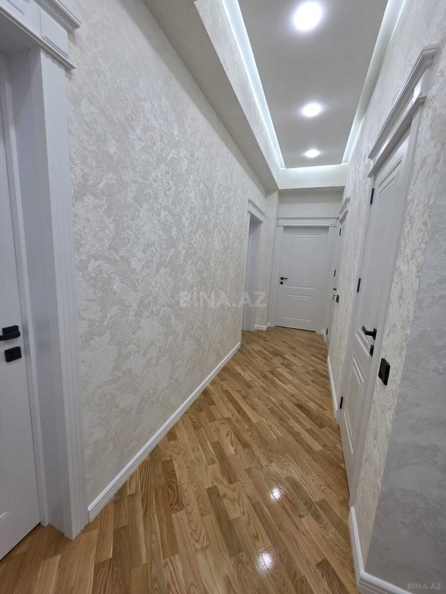 3 otaqlı Yeni tikili, Xırdalan