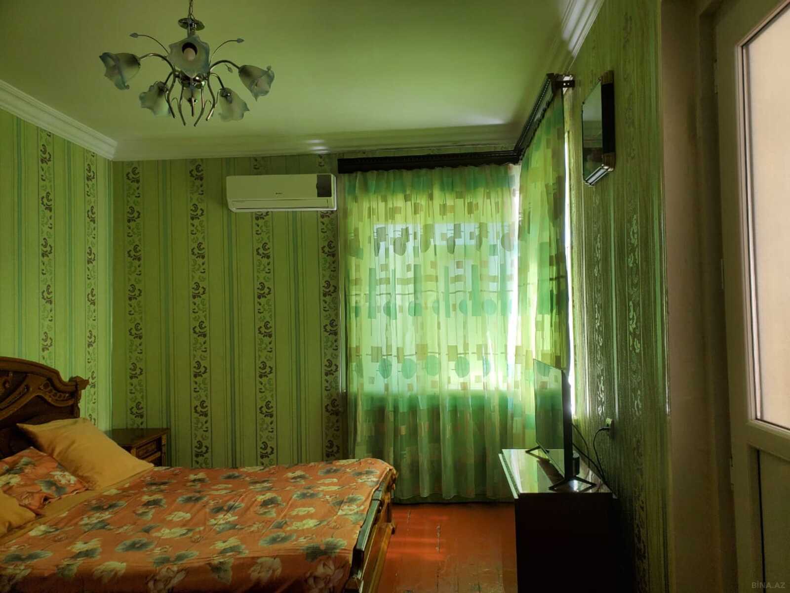 3 otaqlı Köhnə tikili, 28 May m., Bakı