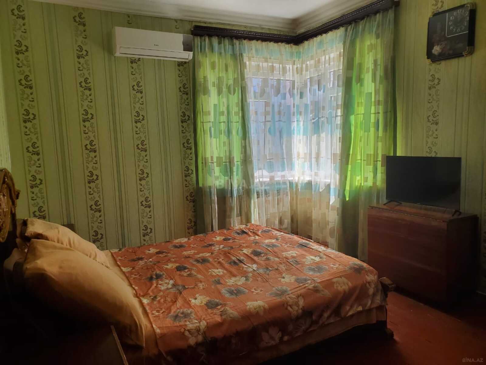 3 otaqlı Köhnə tikili, 28 May m., Bakı