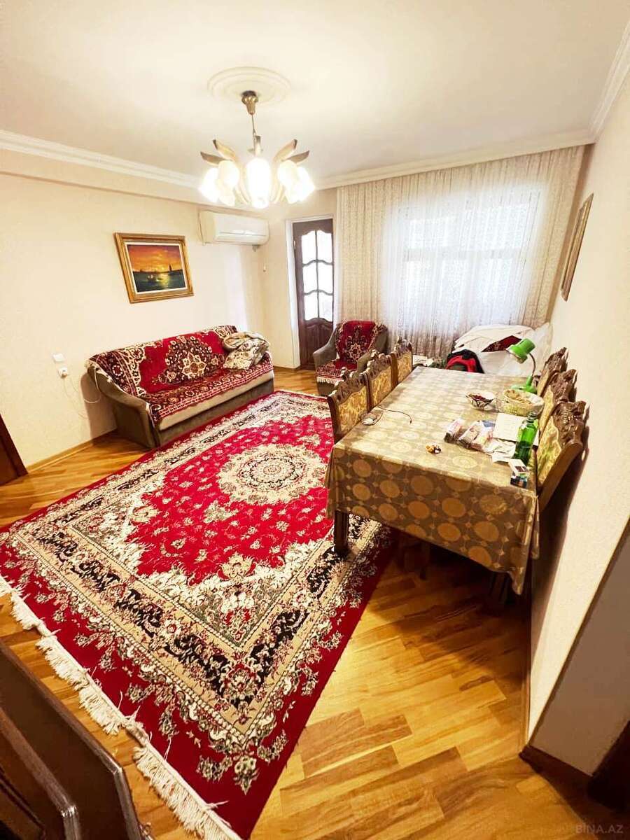 4 otaqlı Köhnə tikili, Azadlıq Prospekti m., Bakı