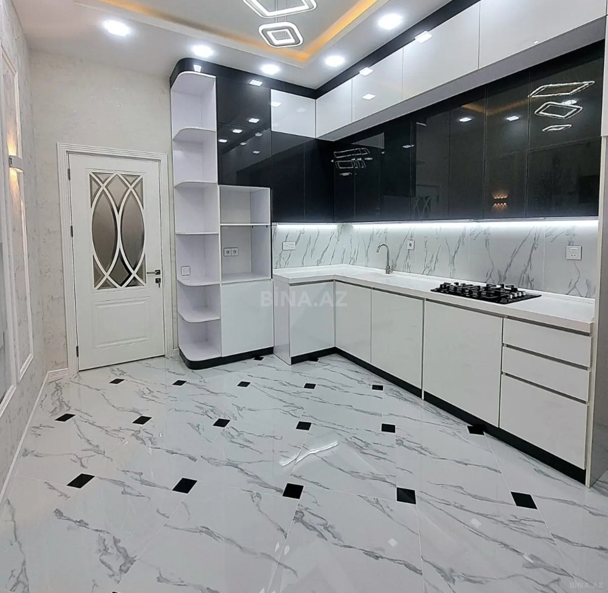 3 otaqlı Yeni tikili, Memar Əcəmi m., Bakı