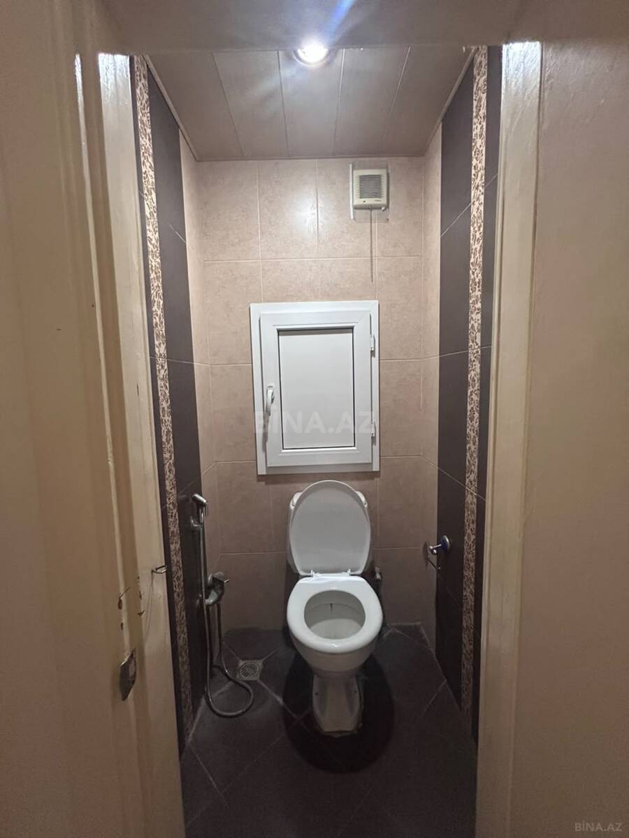 3 otaqlı Köhnə tikili, Elmlər Akademiyası m., Bakı