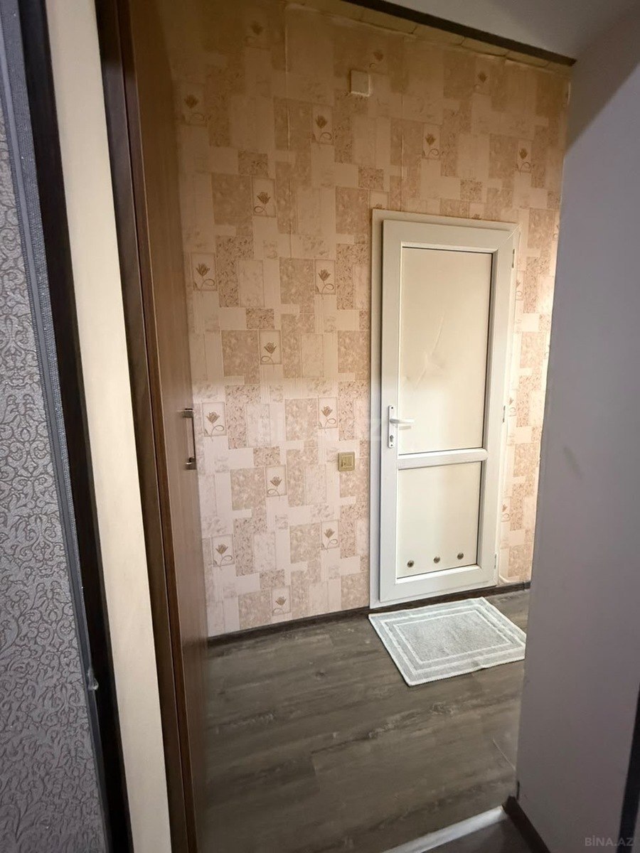 2 otaqlı Köhnə tikili, Qaraçuxur q., Bakı