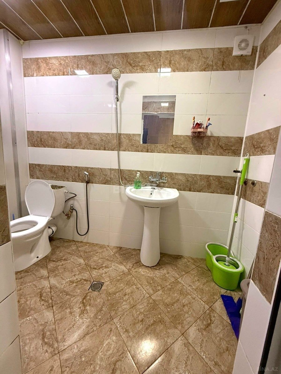 2 otaqlı Köhnə tikili, Qaraçuxur q., Bakı