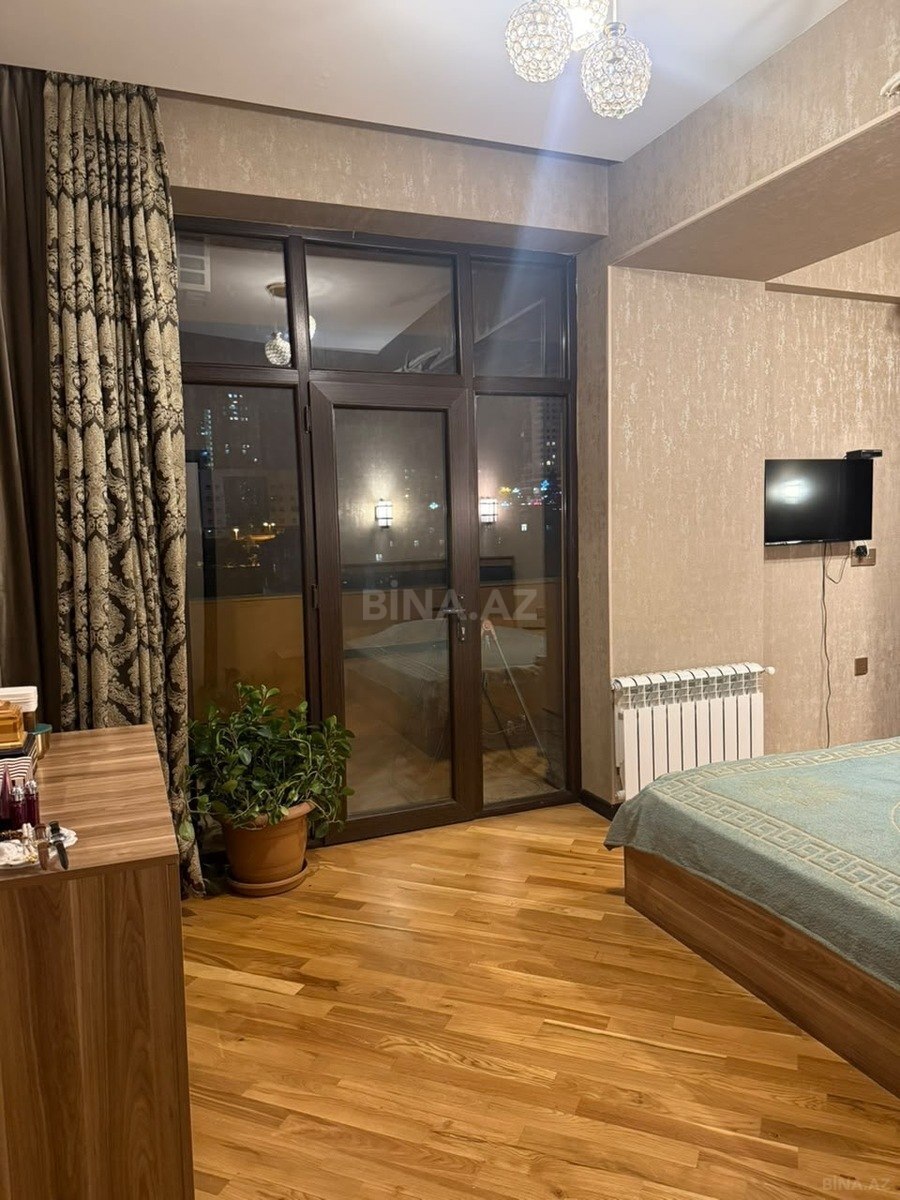 2 otaqlı Yeni tikili, Elmlər Akademiyası m., Bakı