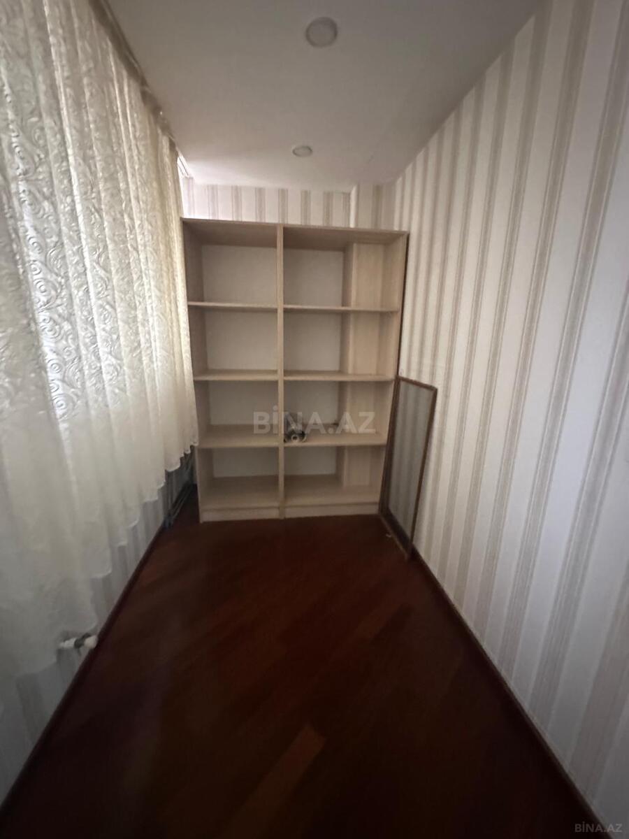 8 otaqlı Yeni tikili, Nizami m., Bakı