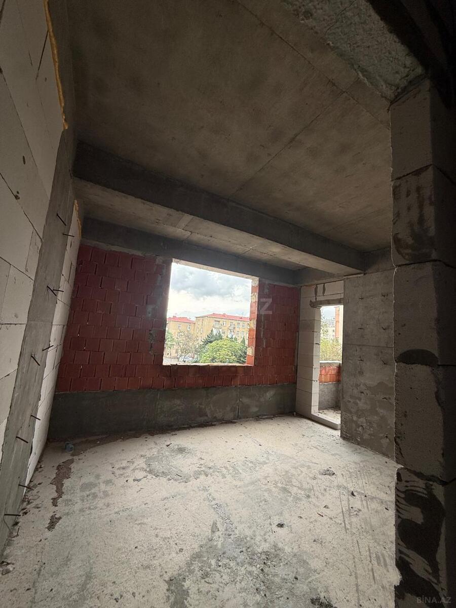 4 otaqlı Yeni tikili, Qara Qarayev m., Bakı