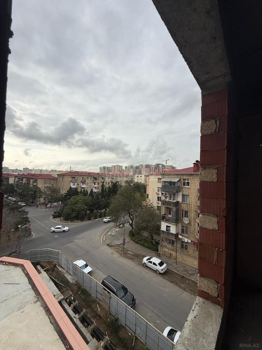 4 otaqlı Yeni tikili, Qara Qarayev m., Bakı