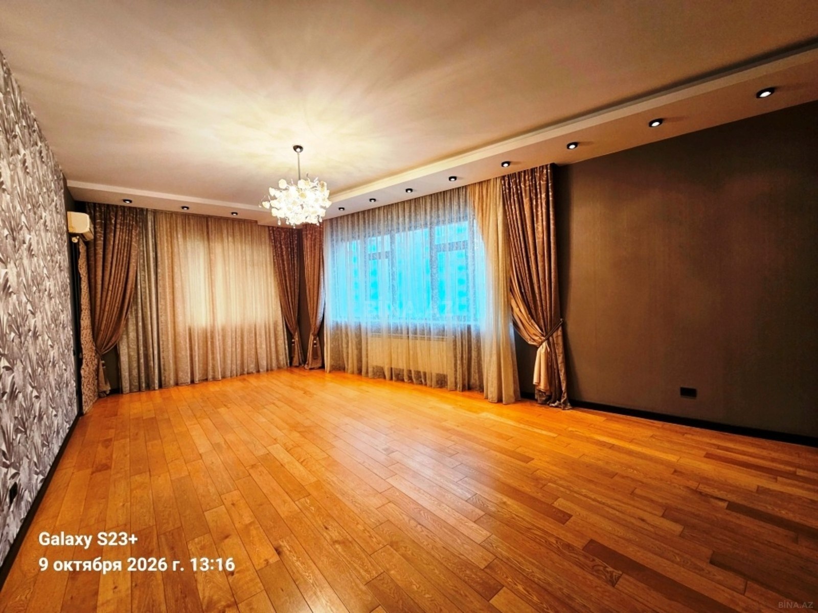 3 otaqlı Yeni tikili, 8 Noyabr m., Bakı